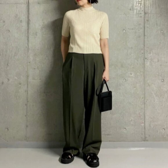UNIQLO X MAME KUROGOUCHI 3D Knit Mesh Half-sleeve Sweater in Natural - Picture 12 of 12